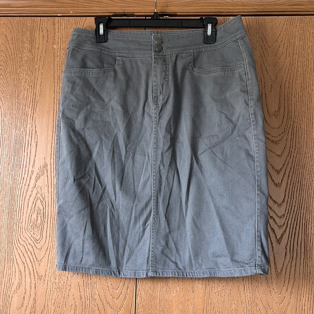 Gray Christopher and Banks Pencil Skirt